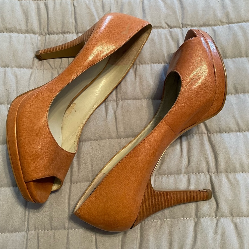 NINE WEST | Peep Toe Heels